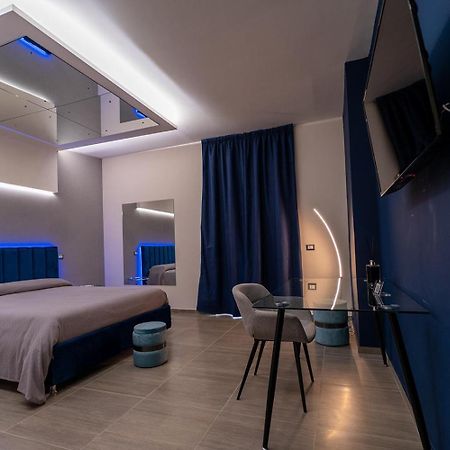 Intimity Luxury Rooms Qualiano Esterno foto