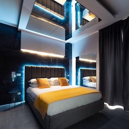 Intimity Luxury Rooms Qualiano Esterno foto