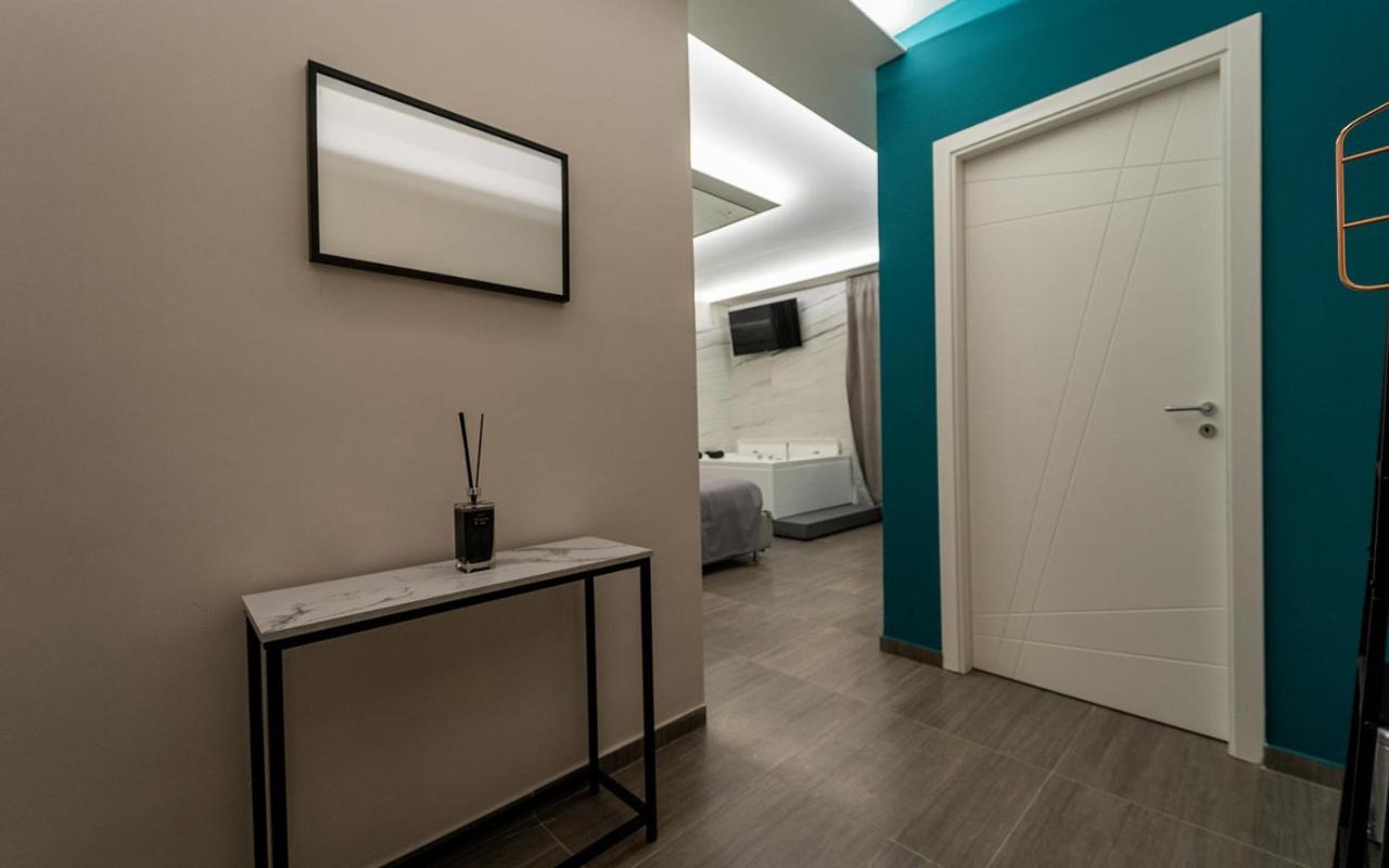 Intimity Luxury Rooms Qualiano Esterno foto