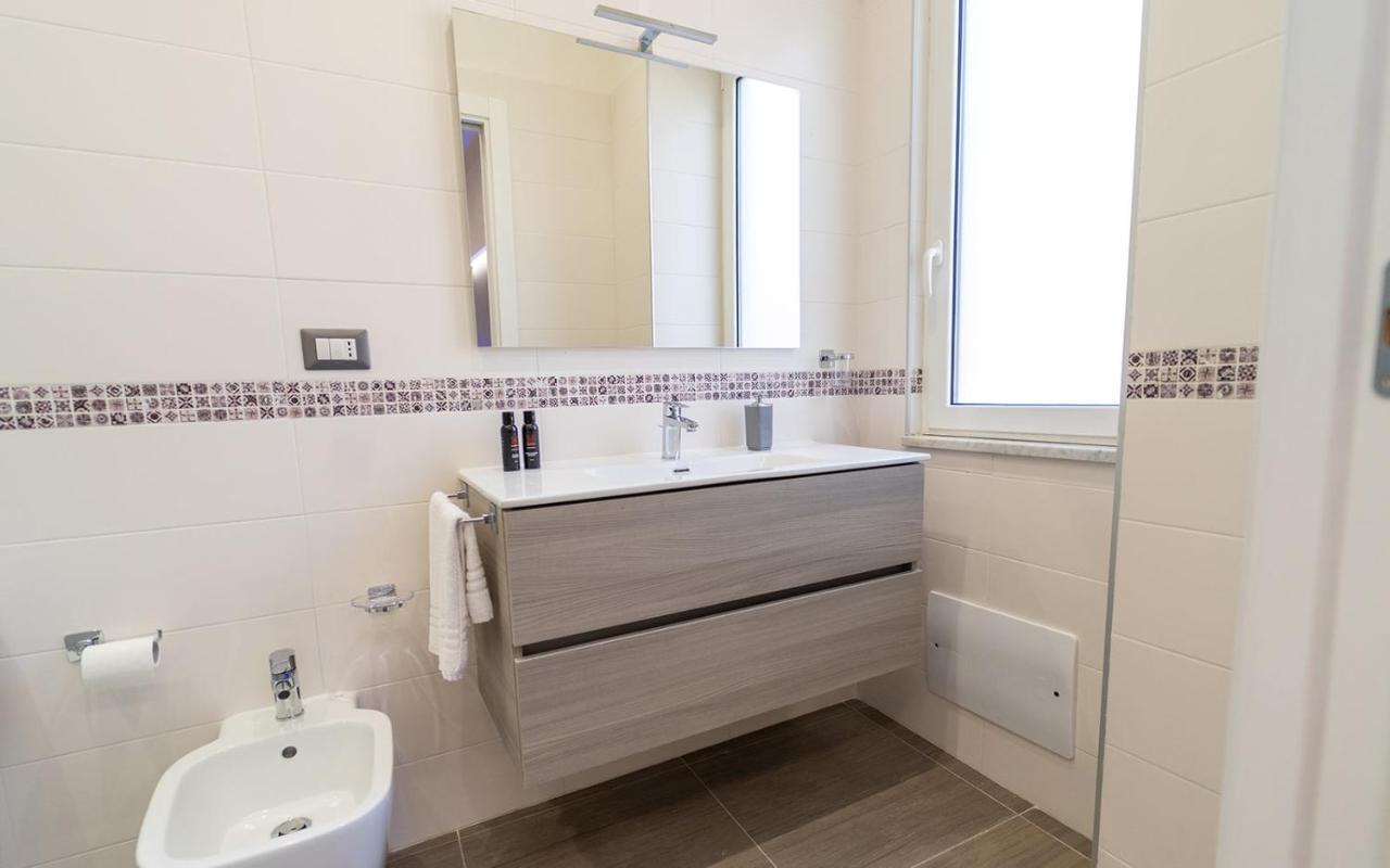 Intimity Luxury Rooms Qualiano Esterno foto