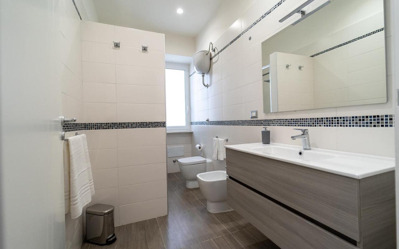 Intimity Luxury Rooms Qualiano Esterno foto
