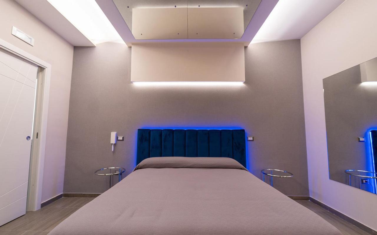 Intimity Luxury Rooms Qualiano Esterno foto