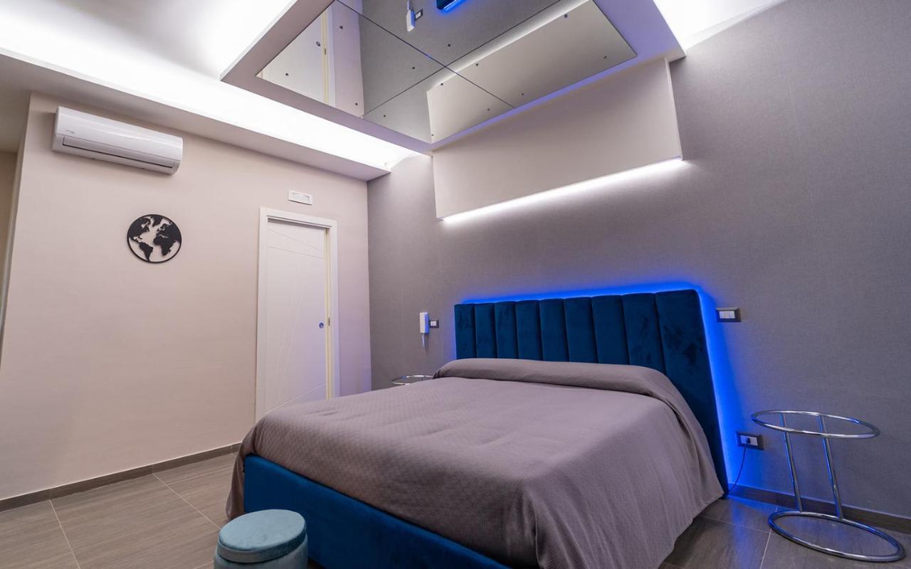 Intimity Luxury Rooms Qualiano Esterno foto