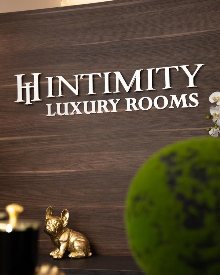 Intimity Luxury Rooms Qualiano Esterno foto
